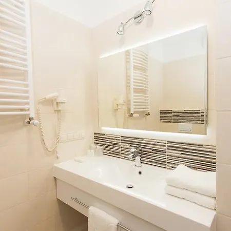 Hotel Ior