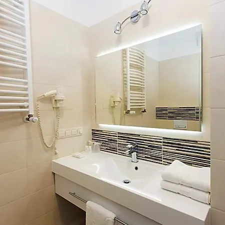 Hotel Ior
