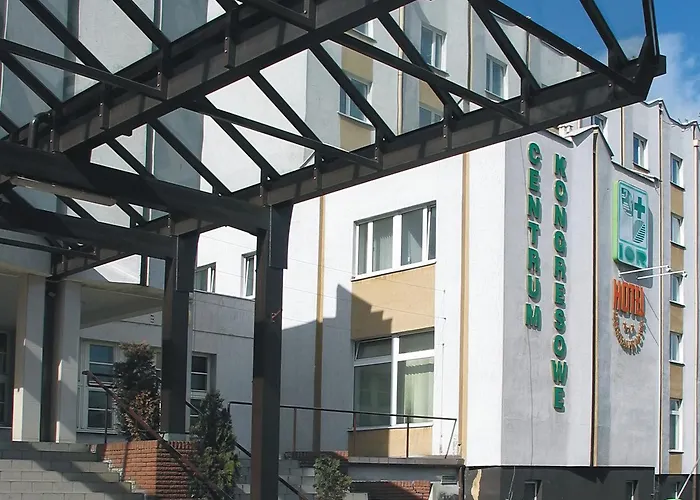 Ior Ξενοδοχείο Πόζναν